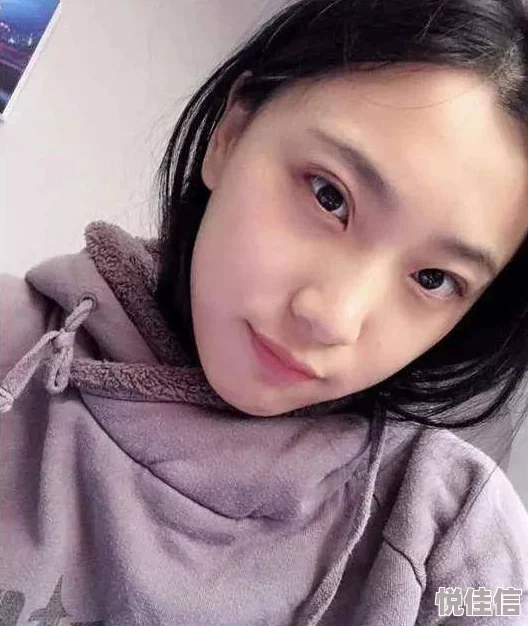 汪珍珍刘玥大战黑人：两位中国女性在国际舞台上与一名黑人选手进行激烈对抗，展现出强大的竞技实力和不屈的精神