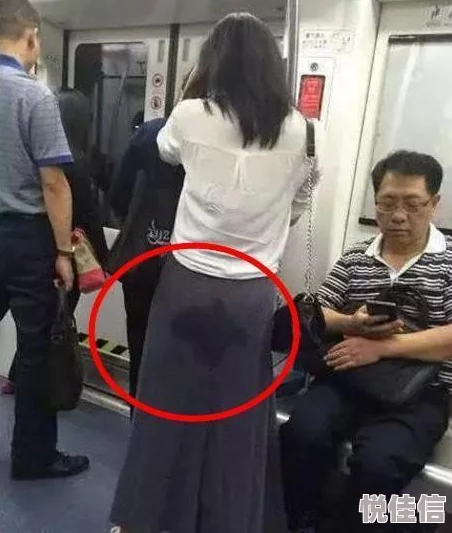 变态美女被强摸尿口扒开屁股，近日该事件引发广泛关注，网友们纷纷讨论事件的严重性与社会影响