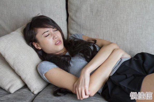 女的张开腿让男人桶爽30分钟这是一种成人娱乐方式描述