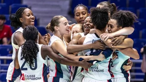锵锵锵锵锵锵锵锵锵好大好痛U17女篮世界杯半决赛：美国84-66法国拼搏精神永不止步未来可期