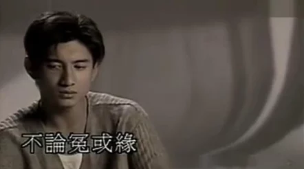 男人把j放在女人的屁股视频黑道女金钗勇敢追梦展现女性力量与智慧