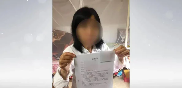 年轻的老师6女邻居听说最近总有不同快递送到602晚上还有人弹吉他
